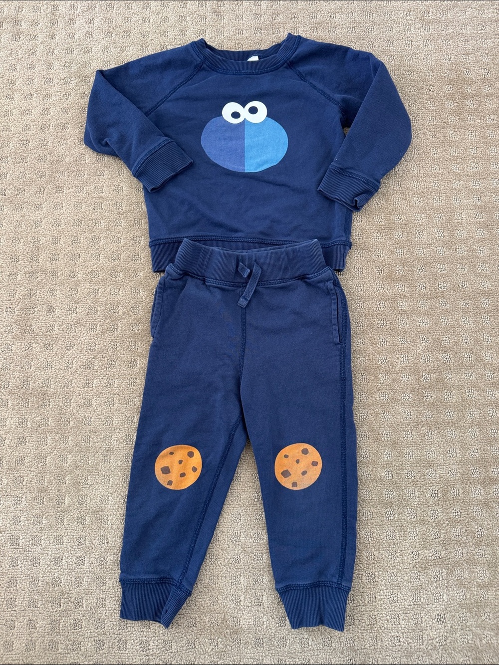Hanna Andersson Navy Cookie Face Sweatshirt & Joggers Set 3T